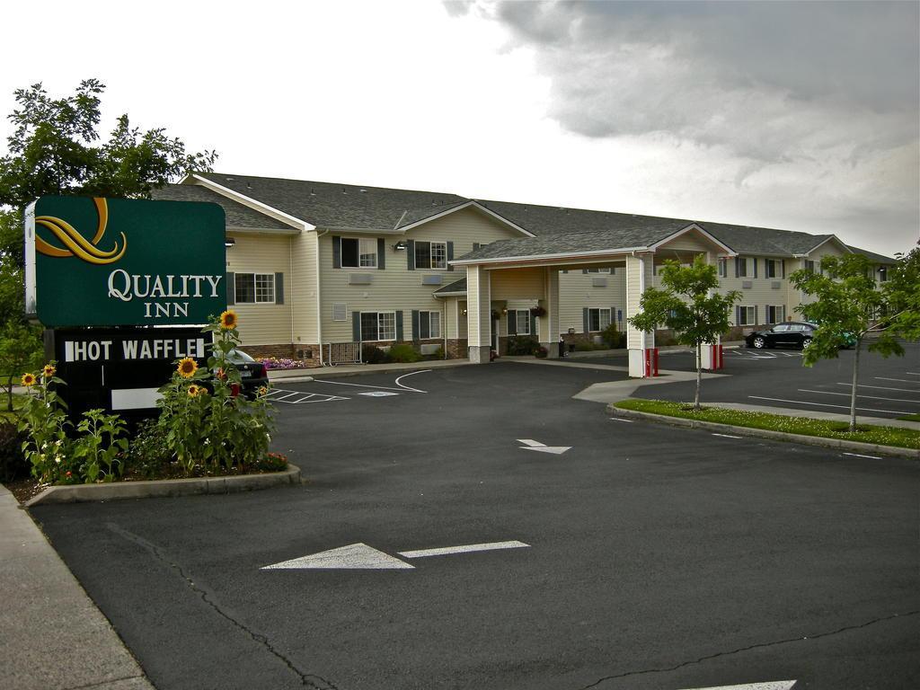 Quality Inn Bend Exteriér fotografie