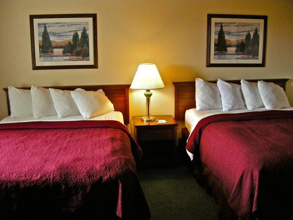 Quality Inn Bend Exteriér fotografie